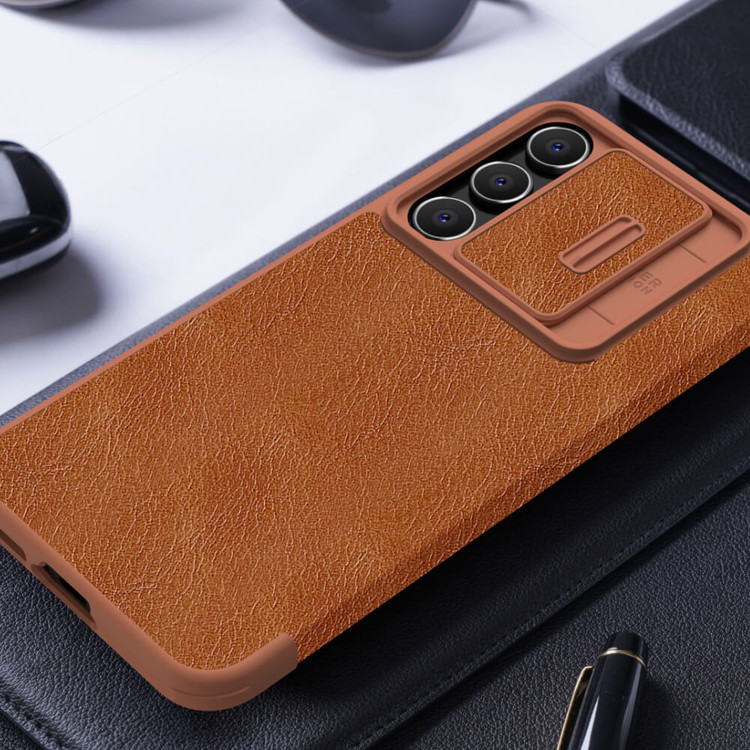 کاور نیلکین مدل QIN PRO LEATHER مناسب برای گوشی موبایل سامسونگ Galaxy S23 FE