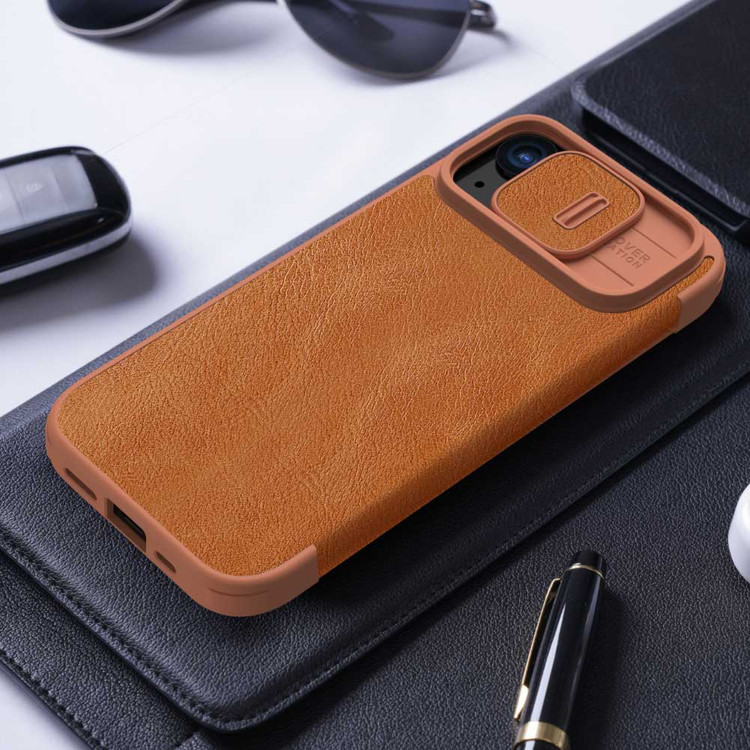 کاور نیلکین مدل QIN PRO LEATHER مناسب برای گوشی موبایل اپل Iphone 15
