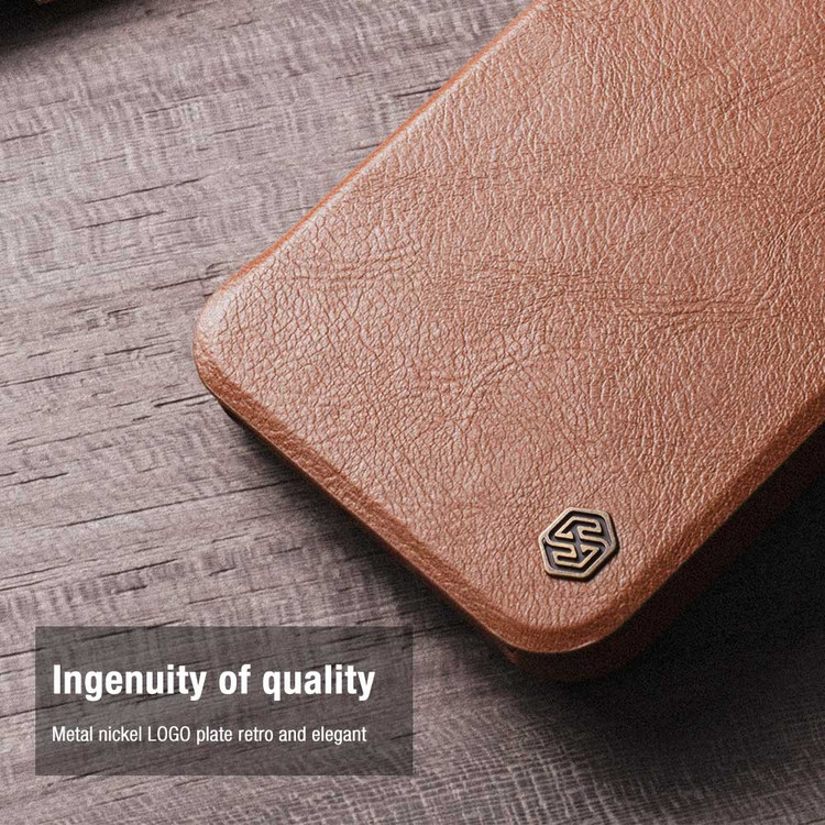 کاور نیلکین مدل QIN PRO LEATHER مناسب برای گوشی موبایل اپل Iphone 15