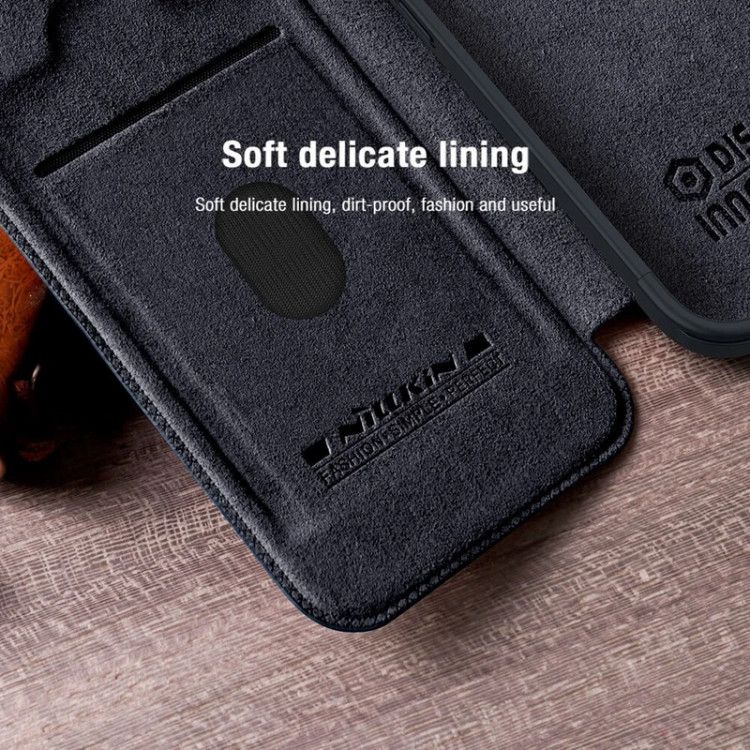 کاور نیلکین مدل QIN PRO LEATHER مناسب برای گوشی موبایل اپل Iphone 15 Pro Max